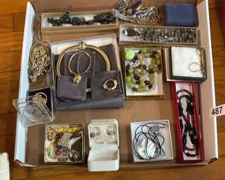 LOT OF JEWELRY