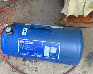 7 GAL CAMPBELL HAUSFELD AIR COMPRESSOR