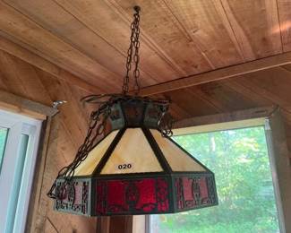 LIGHT FIXTURE