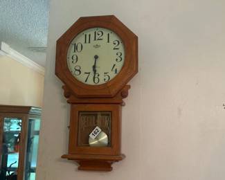 REGULATOR CLOCK