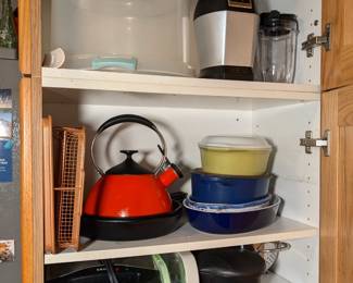 Le Creuset & Pyrex Bakeware