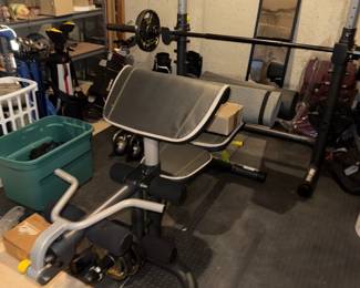 Adjustable Weight Bench