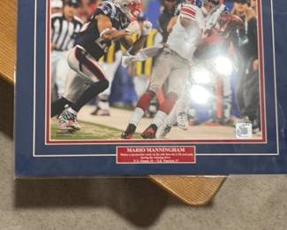 signed 16x20 photo of Mario Manningham