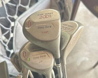Acer Series Golf clubs