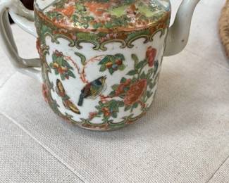 Chinese Famille Rose Antique Teapot