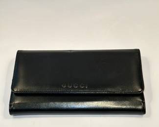 Authentic Gucci Logo Black Leather Wallet