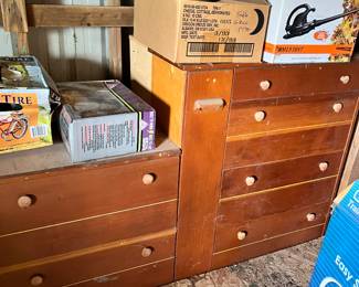 Dresser cabinet all 1 piece