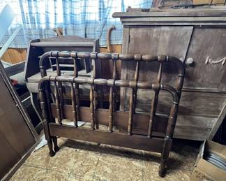 Antique Jenny Lind single bed