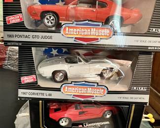 Die cast cars