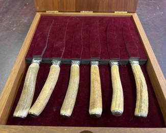 SALM STEAK KNIFE BOX SET