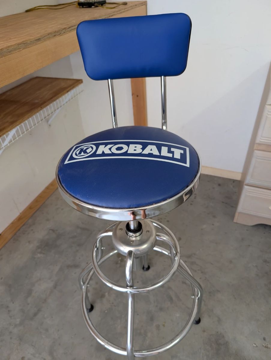 Kobalt bar height stool