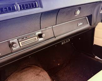 1971 Oldsmobile cutlass 2dr holiday coupe 69,800 miles