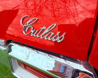 1971 Oldsmobile cutlass 2dr holiday coupe 69,800 miles