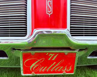 1971 Oldsmobile cutlass 2dr holiday coupe 69,800 miles