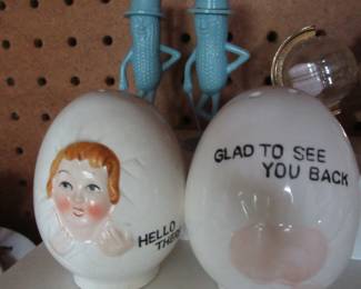 Salt & Pepper shakers