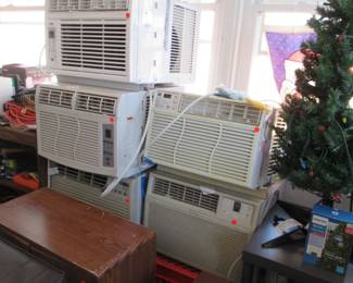 Window AC Units.... HELLO SUMMER