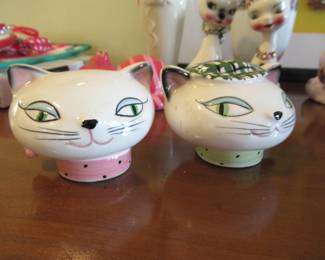 Holt Howard Cozy Kitten Shakers