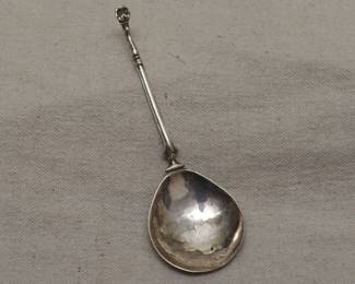 Antique sterling silver horse hoof end spoon, probably 17th century Dutch. Tapering stem and shaped junction to the bowl, reverse of bowl with rat-tail; tulip maker's mark / hallmark stamp; initials GH and SH, design of a shield bearing coat of arms suspended by stylized branch or log. 
