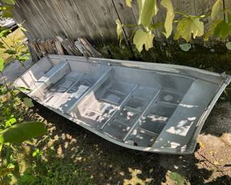 12’ flat bottom aluminum Jon boat