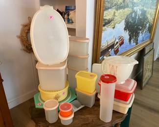 VINTAGE TUPPERWARE