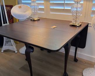 6' DROP LEAF TABLE