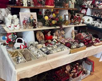 Such wonderful ornaments!