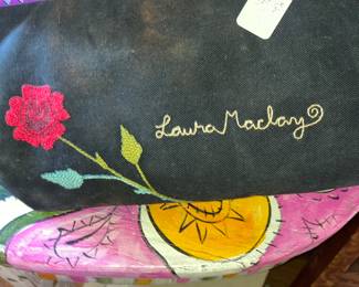 purse back side