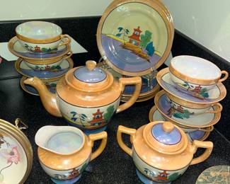 Vintage Japanese LUSTERWARE tea set in Pagoda pattern!