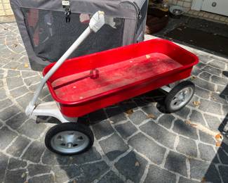 Vintage red wagon
