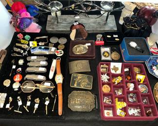 Tie tacks, buckles, knives & pins