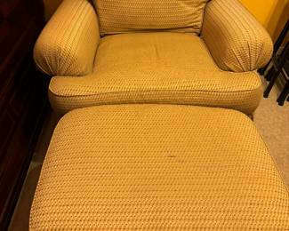 Comfy Chair/Ottoman