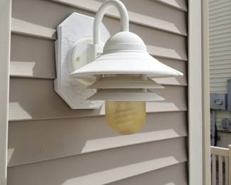 Exterior light fixtures