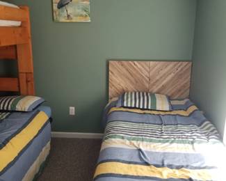 Twin bed