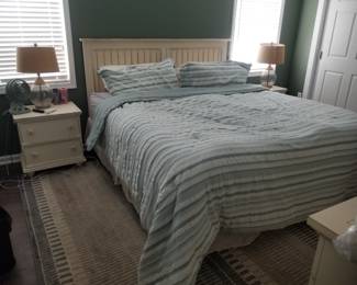 Cottage chic king bedroom set - bed; two nightstands; table lamps