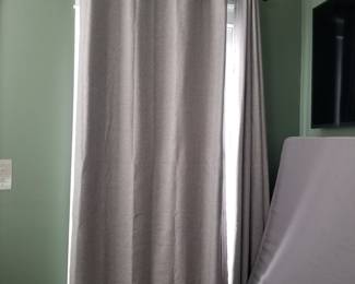 Curtain panels & curtain rods