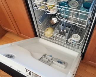 Maytag dishwasher