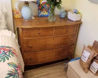 4-drawer dresser