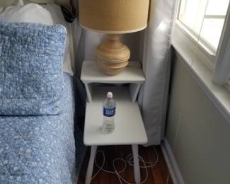 Retro end table; table lamp