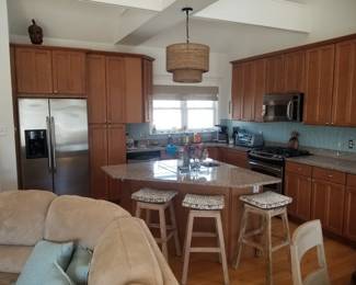 Kitchen overview