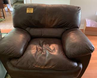Leather chairman