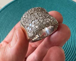 18K White Gold PAVE Diamond Ring. Heavy Statement Ring  18.10 grams. Diamonds Total 5.0 Carats. 