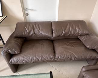 Vico Magistretti for CASSINA two two seats Sofa ~ convertible