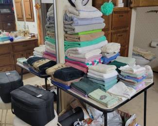 Linens etc.