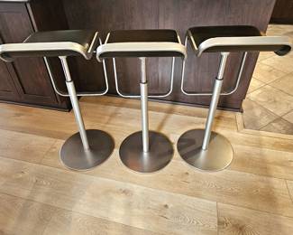 Set Of 3 LAPALMA (Italy) Lem Adjustable Bar Stools, Brushed Steel & Black Leather, Designed By Shin & Tomoko Azumi.