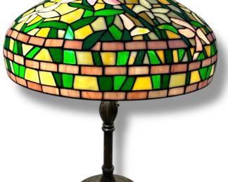 Leaded Glass Table Lamp TIFFANY Style