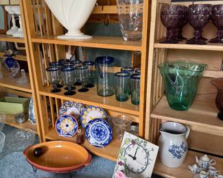 Haeger vase
Glass vase
Mexican glasses & pitcher
Blue/white pottery plates
