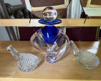 Signed glass bottle
Waterford golf trophy’s