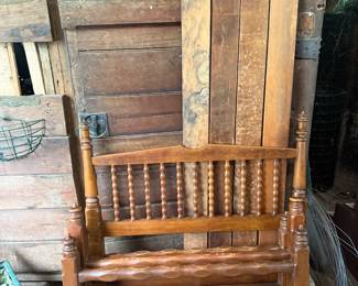 Stickley twin beds w/ rails