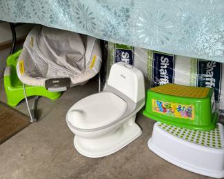 Baby/toddler items