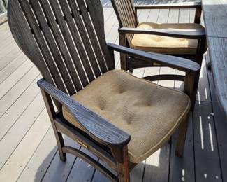 Kingsley Bate 'Hampton" Teak Patio Dining Set with 6 Adirondack Style Chairs with Chair Cushions and Umbrella.